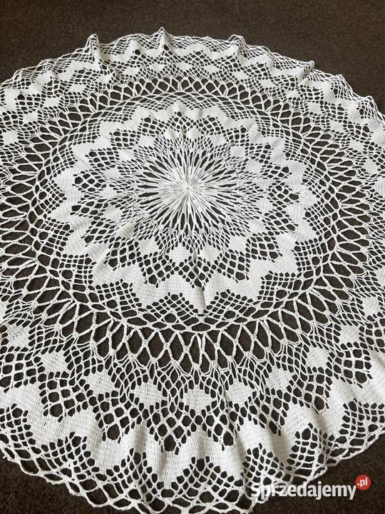 Obrus okrągły biały kołkowy rękodzieło Obrusy Zabrze