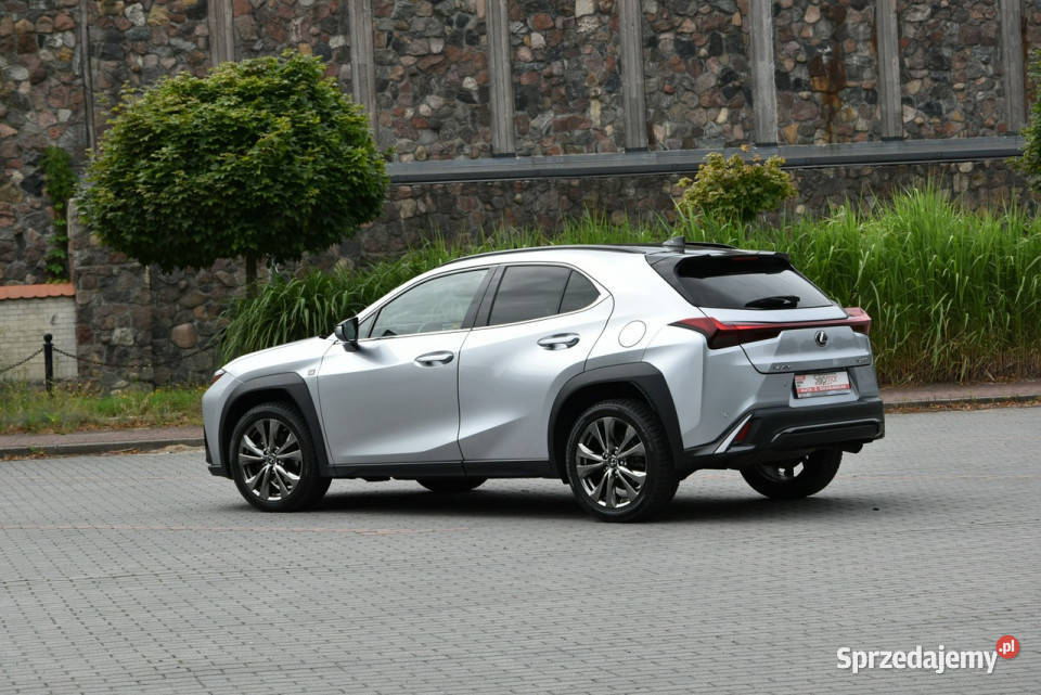 Lexus UX UX200 173 2023r SALON F Sport Full LED autoalarm