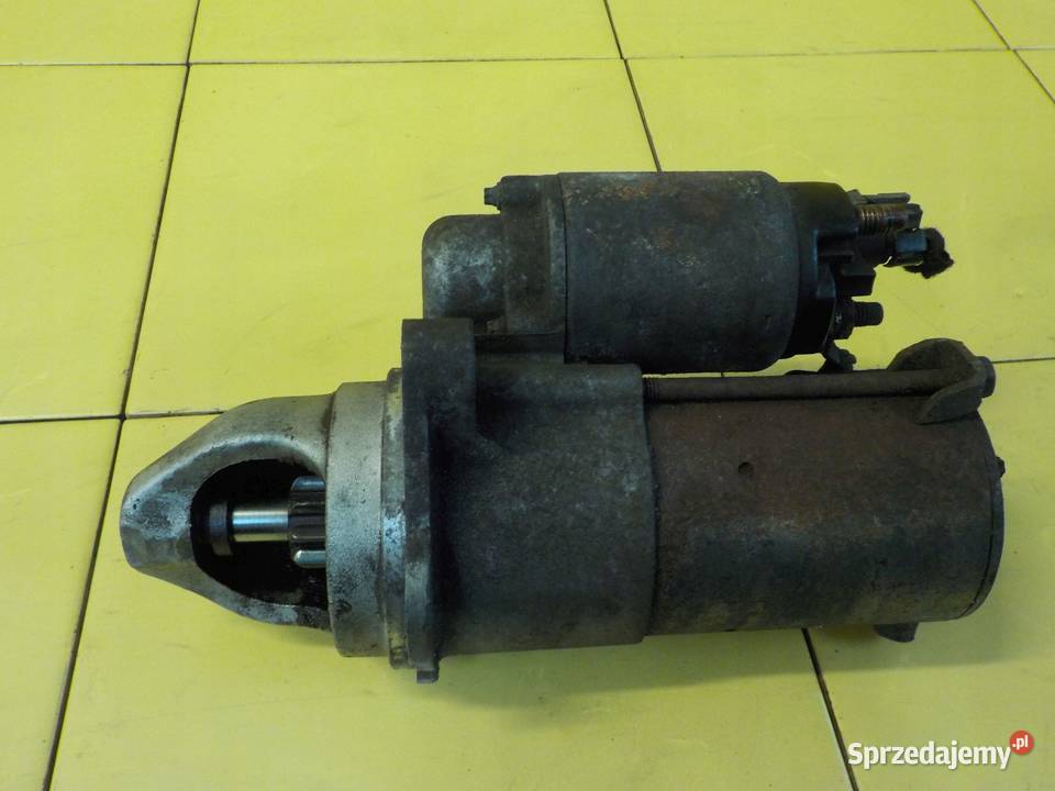 OPEL INSIGNIA 20 T 10r 220 rozrusznik 12609317 Suków sprzedam