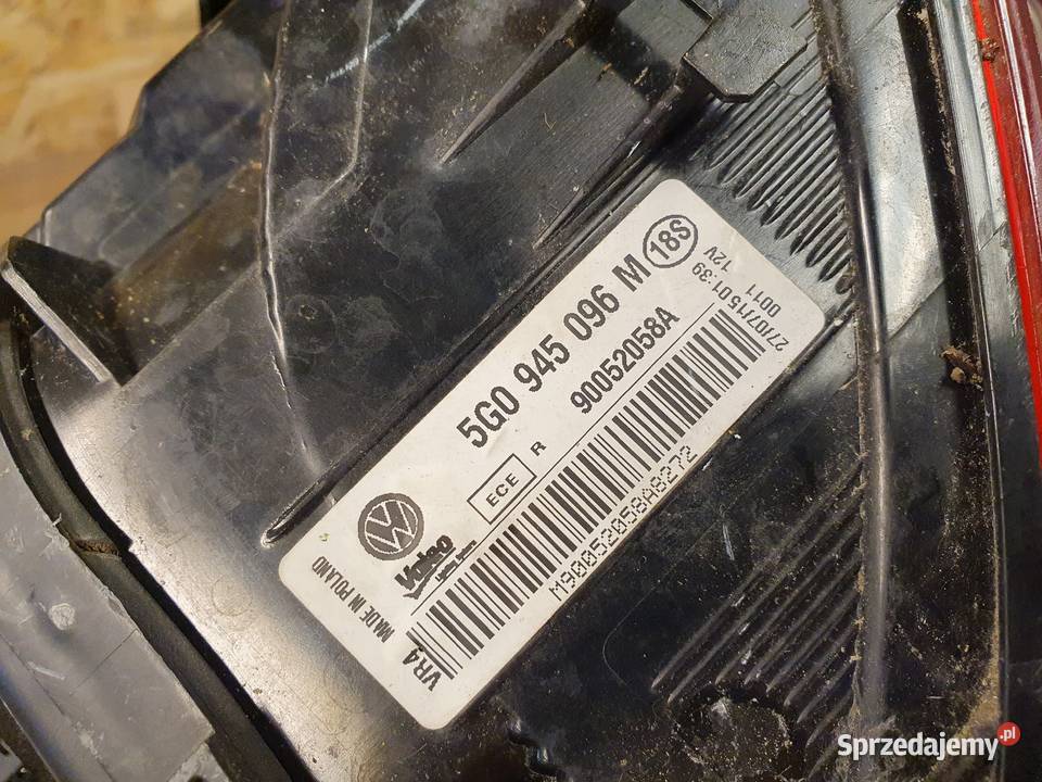 VW GOLF VII 7 LAMPA PRAWA TYLNA PRAWY TYŁ Międzychód