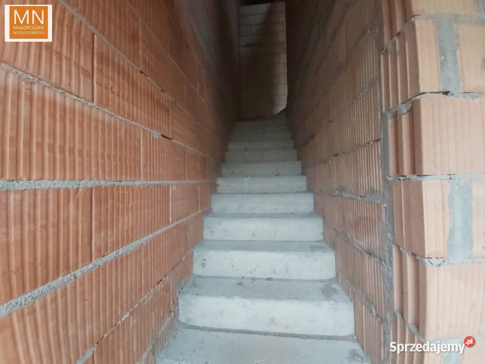 sprzedaży mieszkania Niepołomice 758m2 Piętro 1