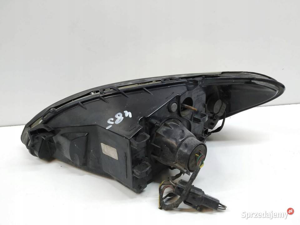 LAMPA PRZÓD PRAWA EUROPA Ford Taurus IV 20002007