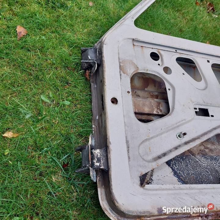 Drzwi prawe FIAT 126P FL do poprawek Olesno
