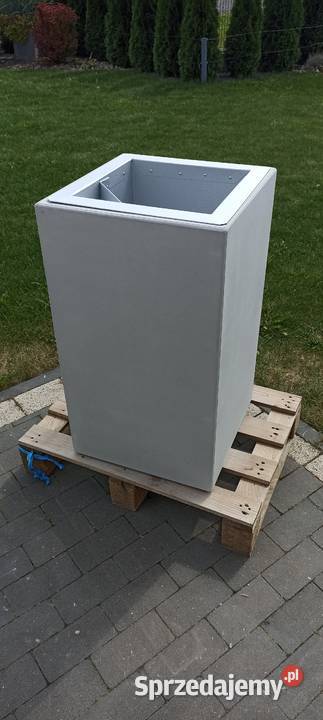 Kosz betonowy 70 l z wkładem z popielnicą K70H80