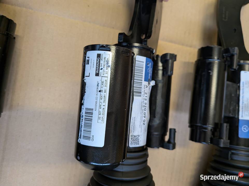 Amortyzator pneumatyczny GLC W253 przód AMG Krzepice
