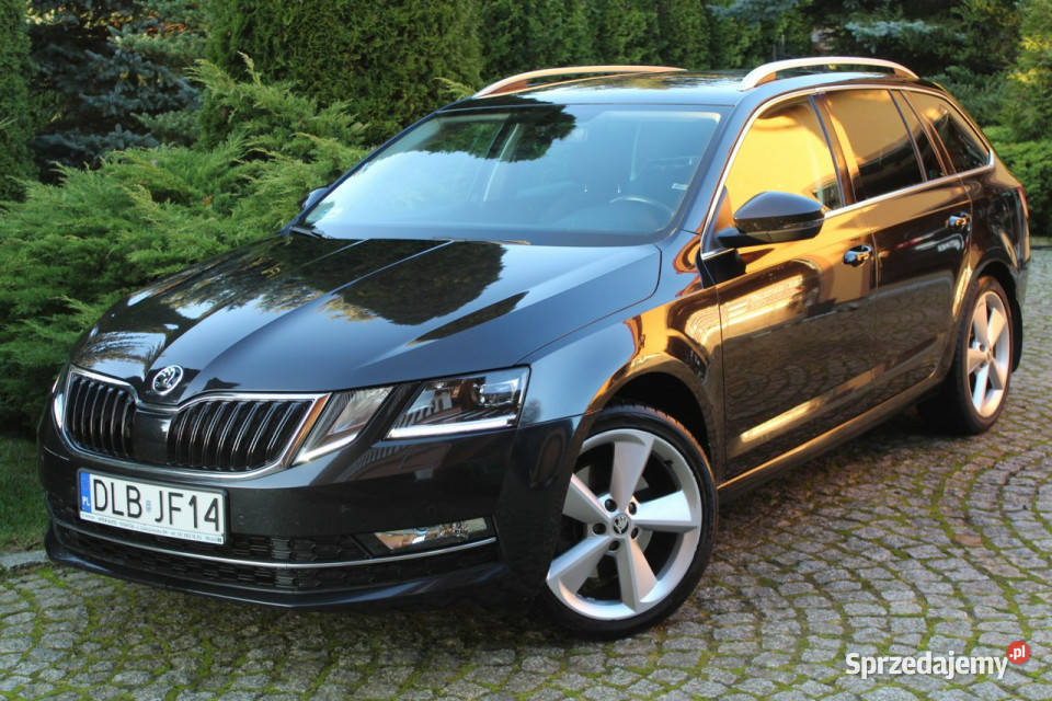 koda Octavia 18 Benzyna 180 Vin w ogłoszeniu Octavia Lubań