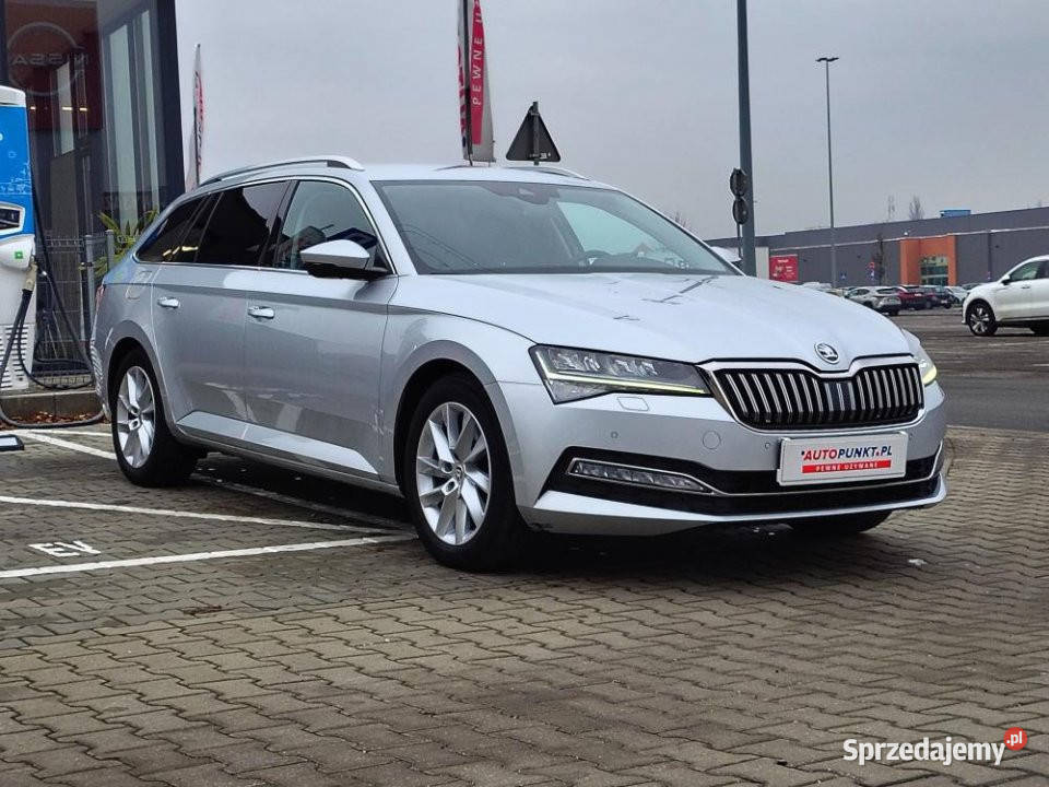 Skoda Superb 2022r Automat FV23 HAK El Fotele Poznań
