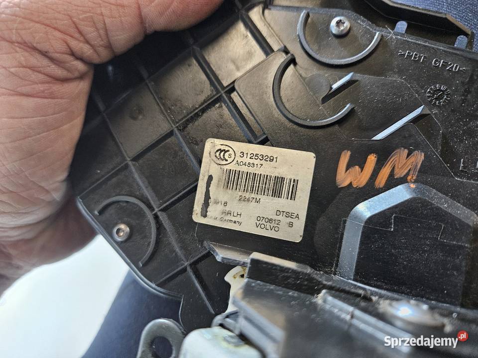 VOLVO V70 S80 XC70 ZAMEK DRZWI LEWY TYŁ 31253291 Zamki, wkładki i kluczyki wielkopolskie Międzychód