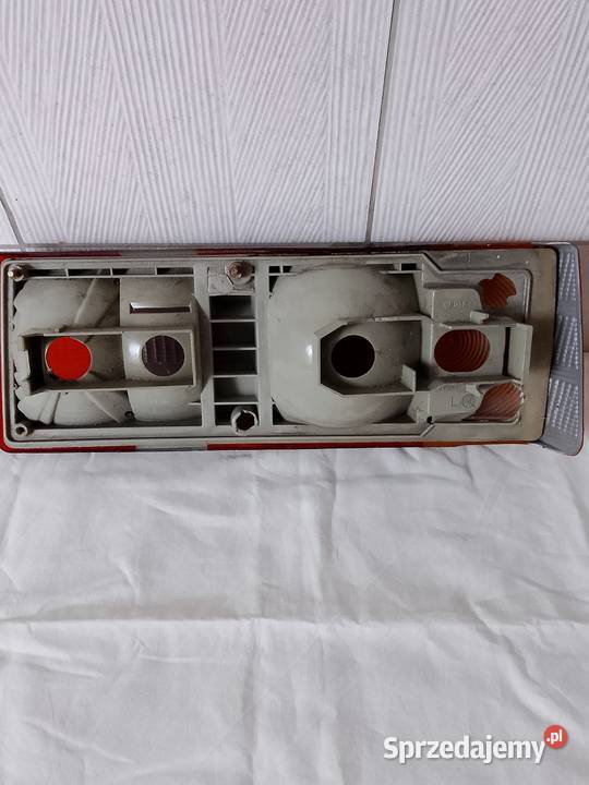 Ford Escort mk3 lampy tył Części montażowe sprzedam