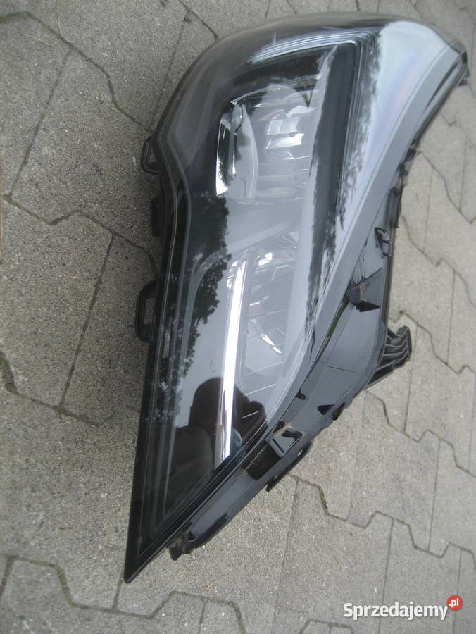 opel astra k V lift 1921r lampa przód prawa led Oświetlenie