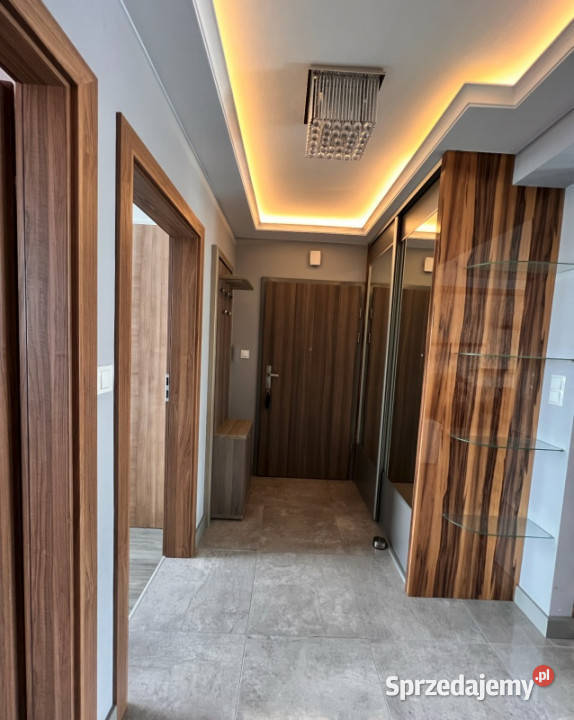 Sprzedam mieszkanie 3 pokoje 56m loggia 8m m Liczba pokoi 3 Rzeszów