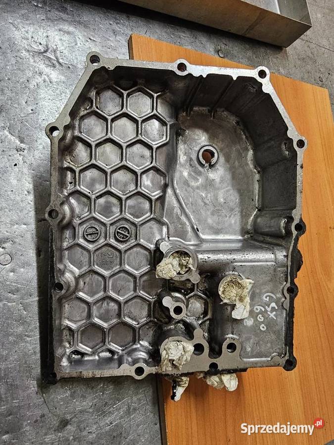 Suzuki GSX 600 miska oleju olejowa pokrywa Dolna Jelenia Góra