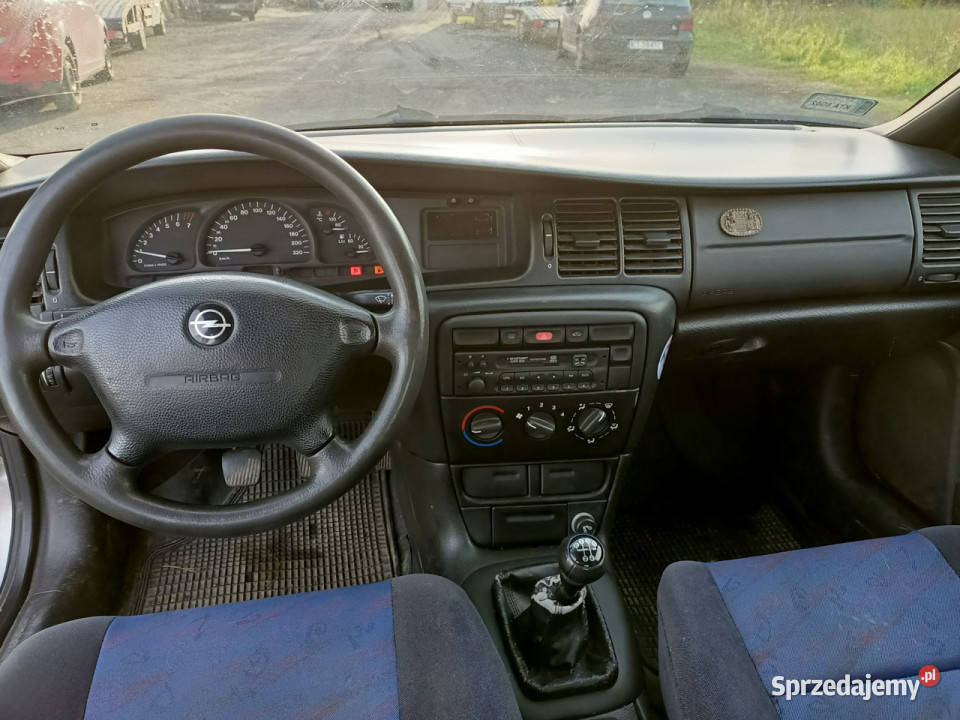 Opel Vectra Opel Vectra 16 97r B 19952002 nieuszkodzony
