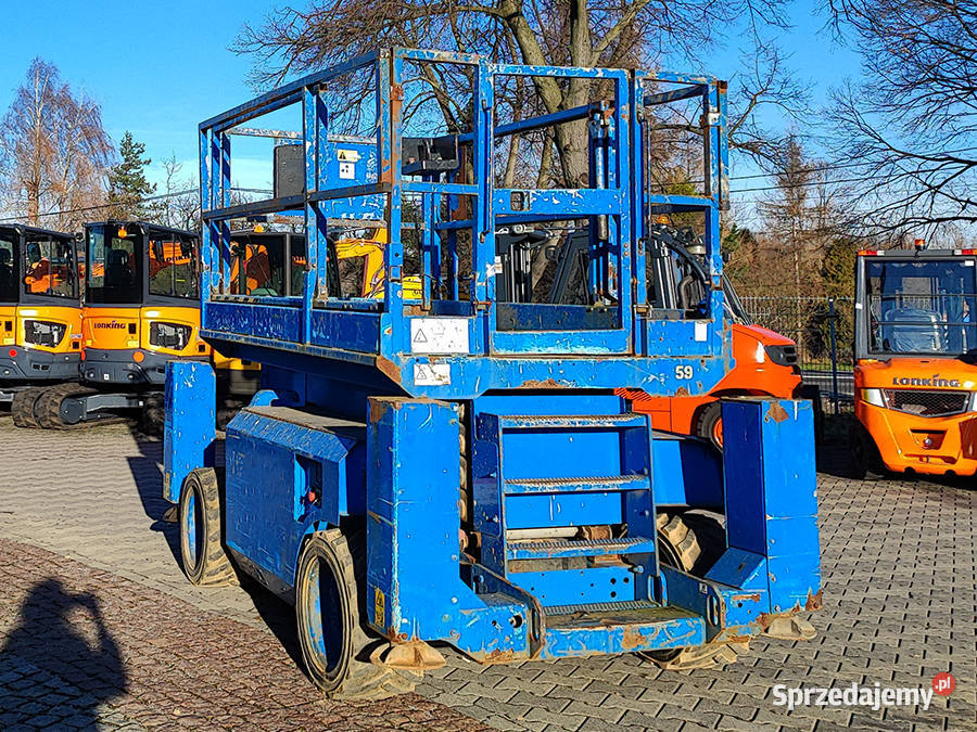 zwyżka nożycowa terenowa Genie GS3268 4x4 1175 m Kęty