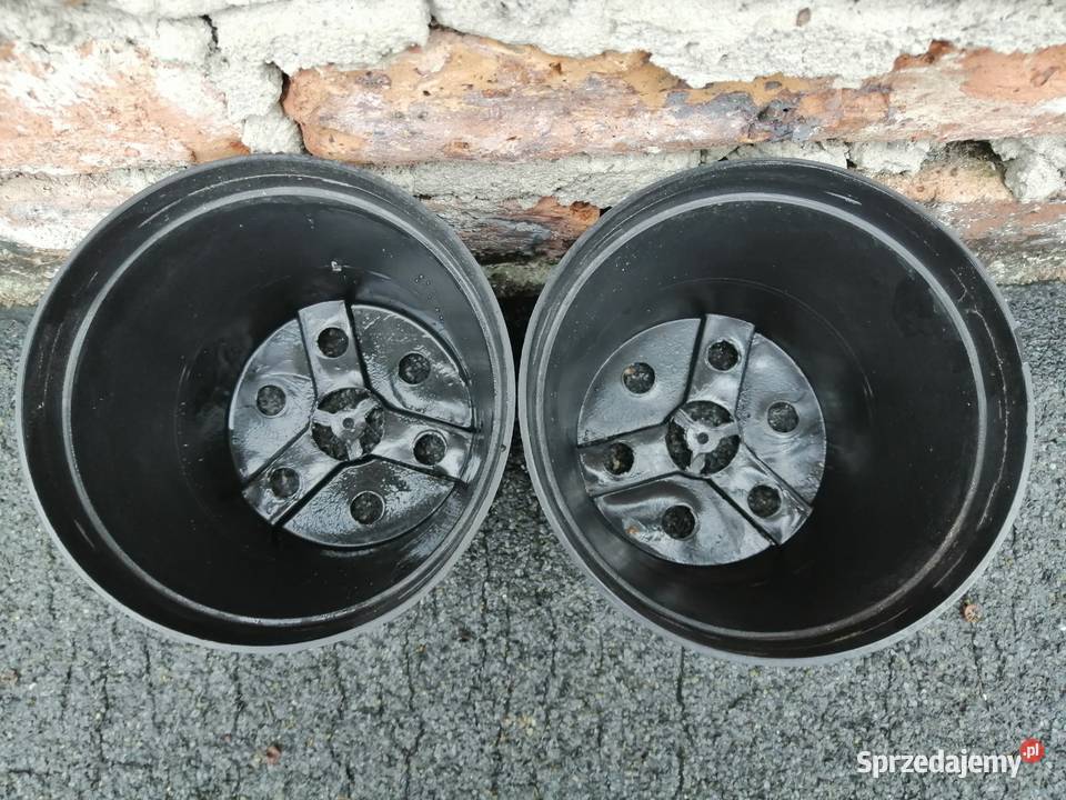 Doniczki produkcyjne okrągłe 12 L NOWE 14 Pozostałe