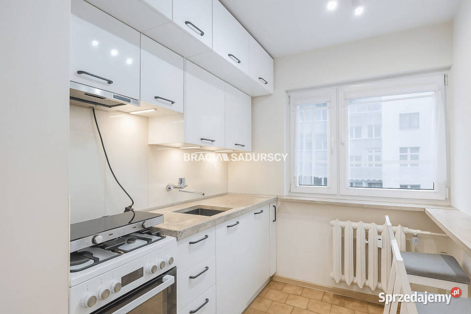 sprzedaży mieszkania Kraków os Oświecenia 778m blok