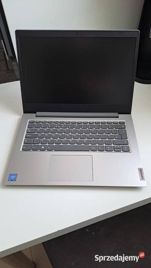 Laptop lenovo Ryn