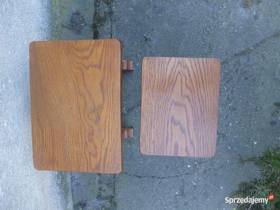 Dwa dębowe stoliki taborety jeden w drugi 777 Kościan