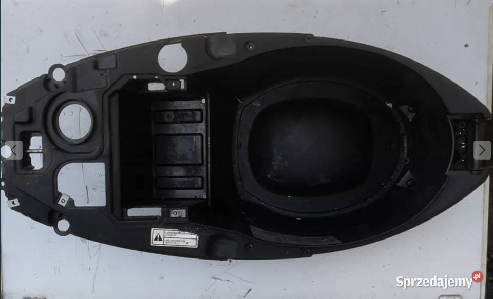 schowek Aprilia Sportcity One 50