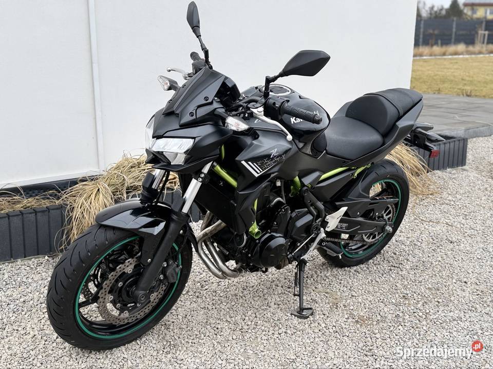 Kawasaki Z650AA22020 6000 przebiegu Lubanie