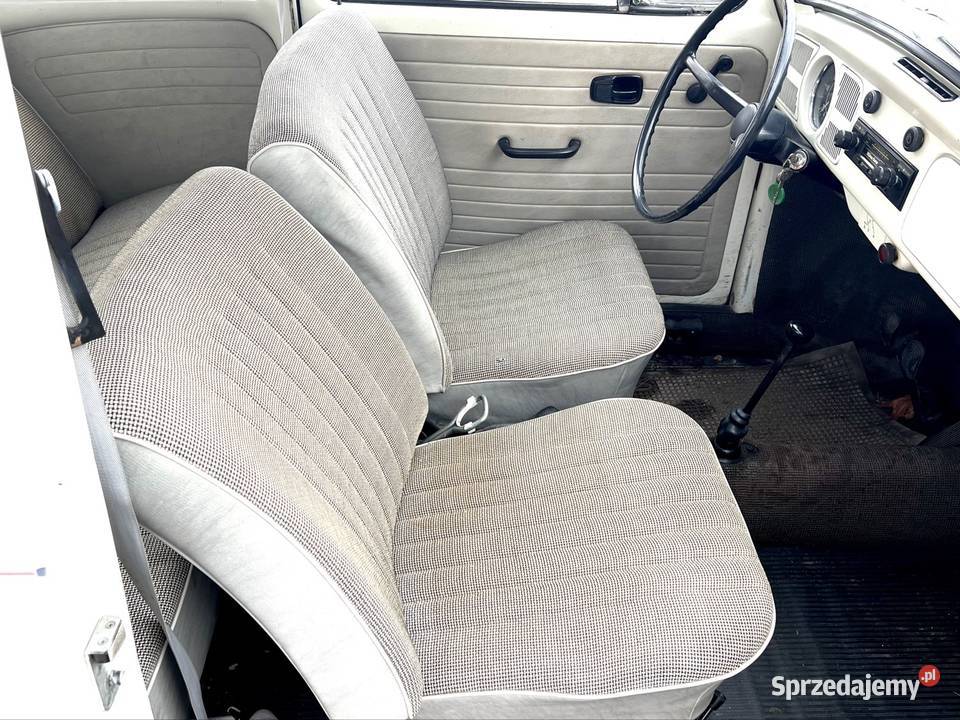 VW 1200 Sparkafer 1970 Pastel White Wrocław