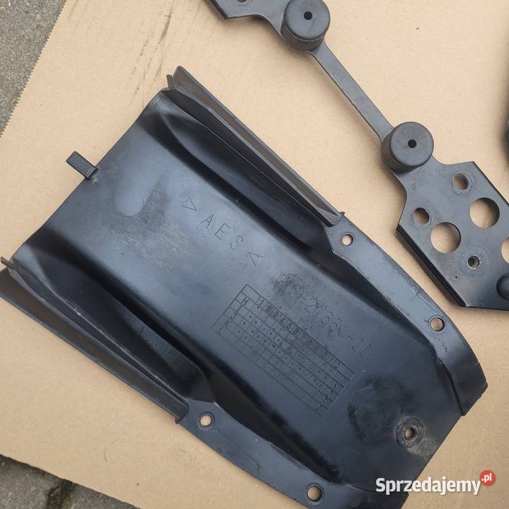 Yamaha MT 07 plastiki wypełnienie schowek Nowy Tomyśl