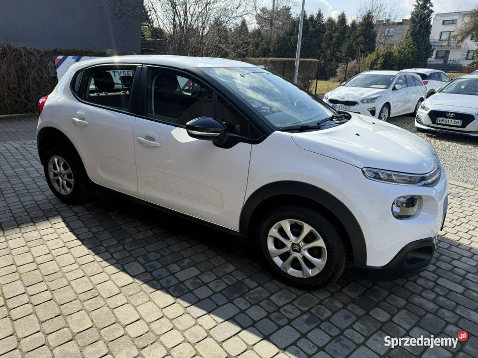 Citroen C3 12 83 Klimatyzacja Kamera Navi centralny zamek Orzech