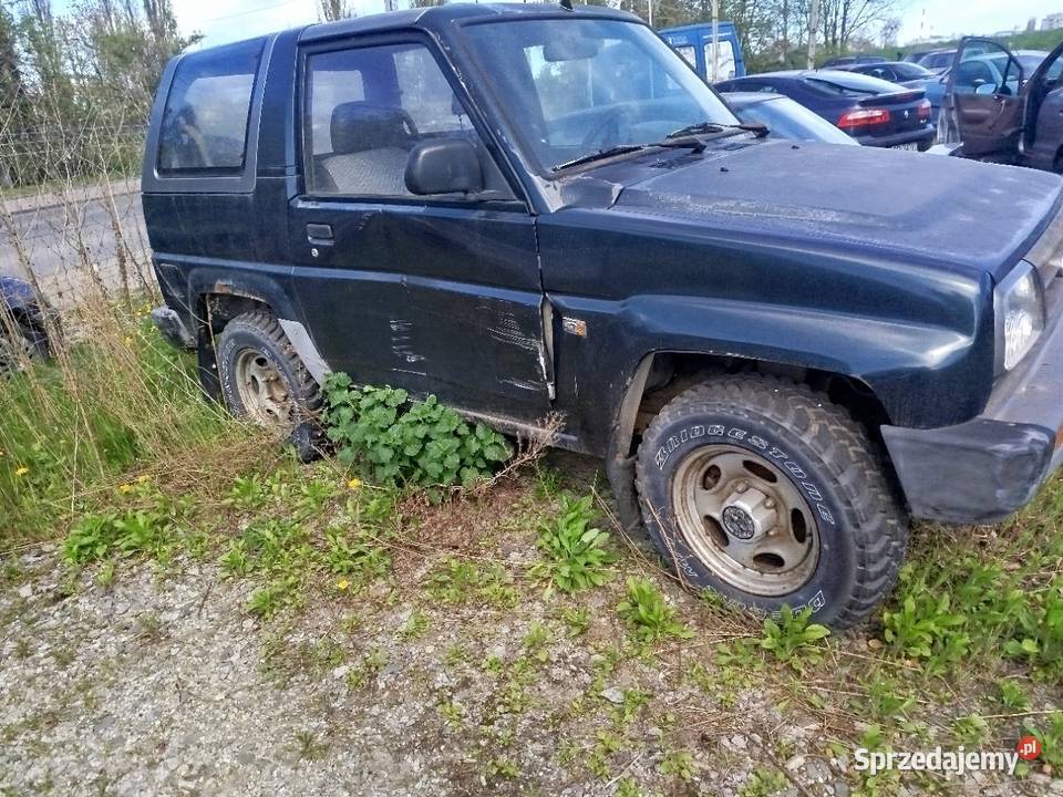 Daihatsu Feroza do lasu w pole na przerobienie Feroza Opole