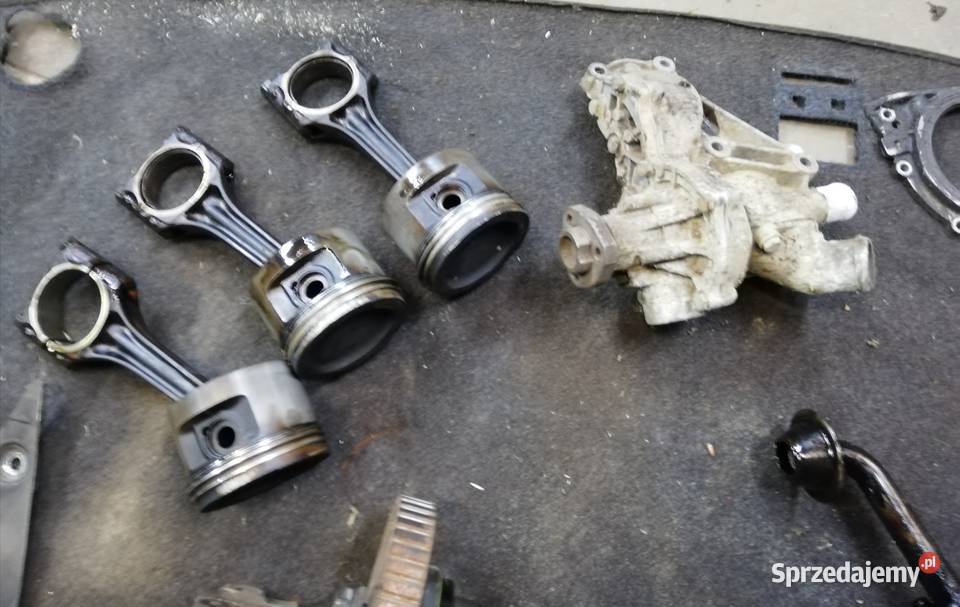 Silnik blok głowica tłoki Audi 80 b3 b4 ABK 20 Sanok sprzedam