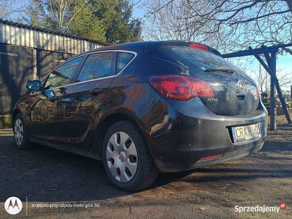 Opel Astra J Cosmo 116 niski przebieg 81 Osięciny sprzedam