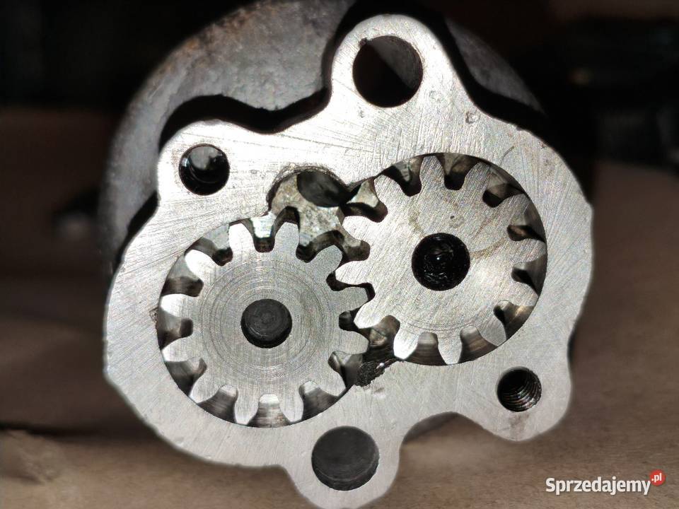Pompa oleju Ural M67 Leszno