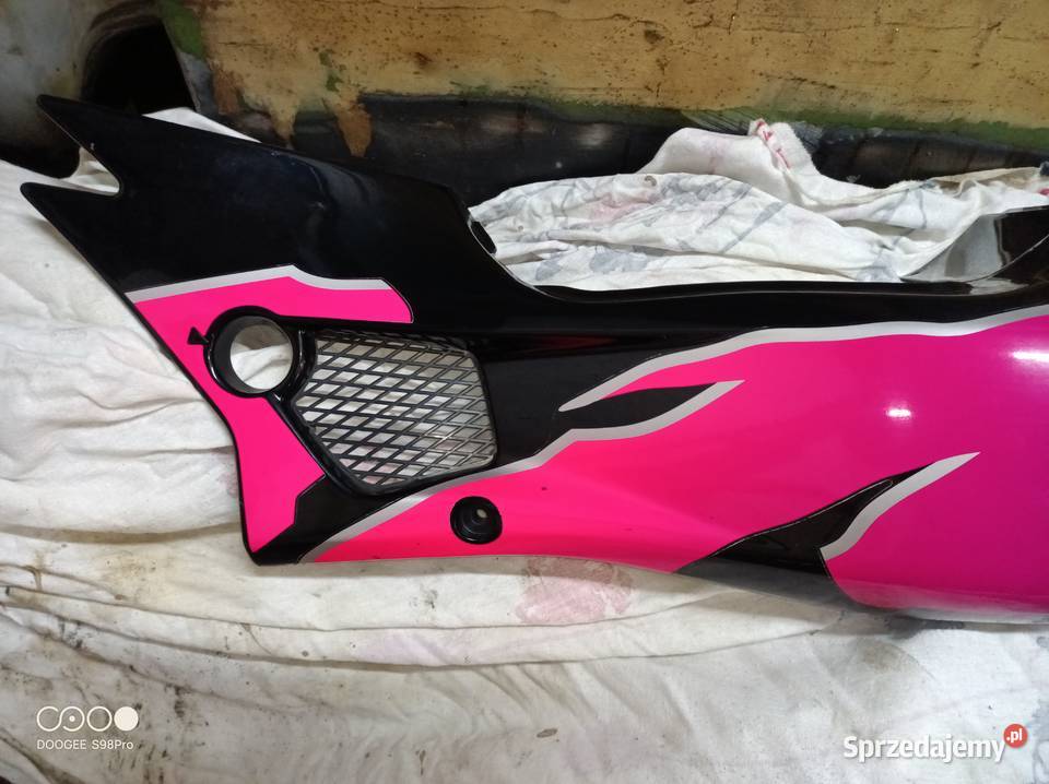Lewy plastik tył Kawasaki Zxr 400 Nysa