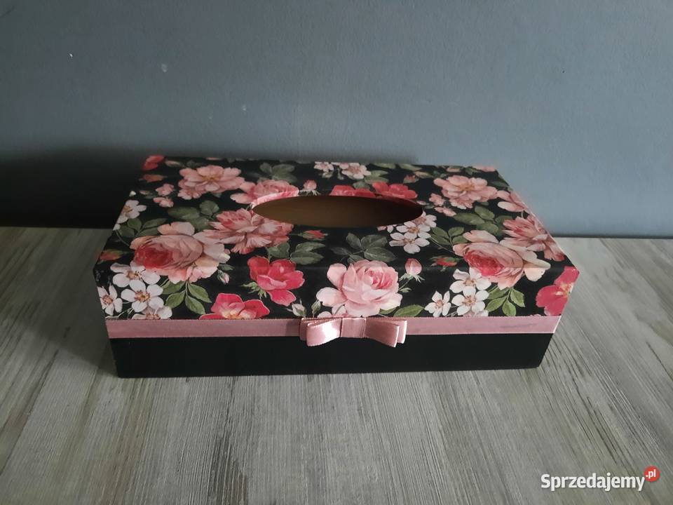 Chustecznik drewniany handmade