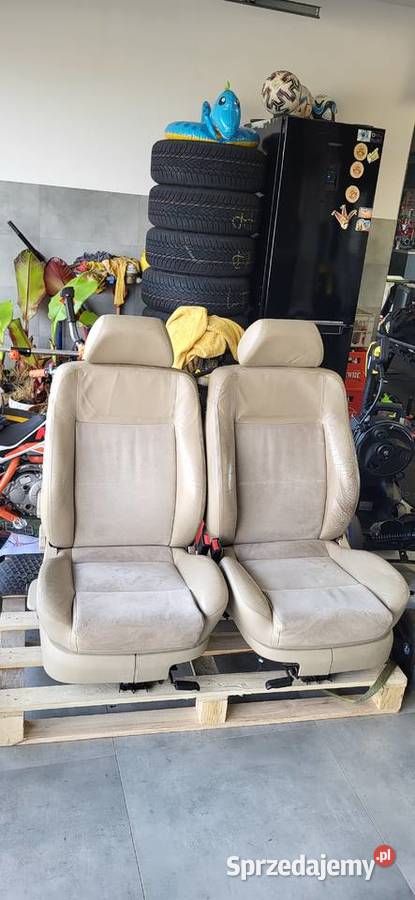 Sprzedam fotele kanape Passat B5 Pawłowice