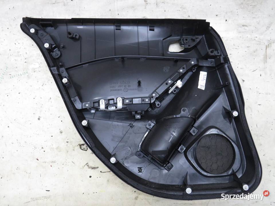 BOCZEK DRZWI PRAWY TYŁ MAZDA 3 BM SEDAN 13 osobowe