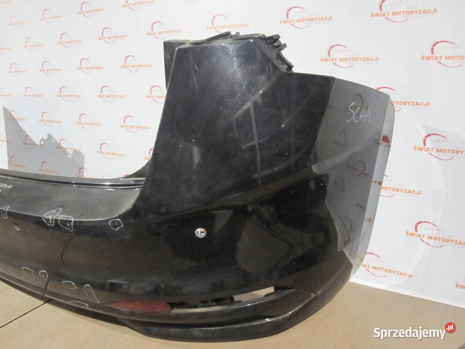 SKODA SCALA 24r Zderzak tył tylny 4 PDC