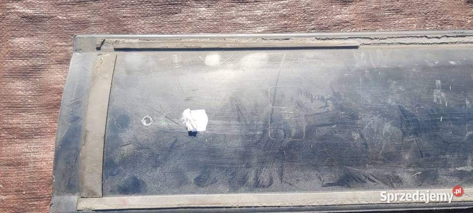 LISTWA DRZWI PRAWY PRZÓD PORSCHE MACAN śląskie