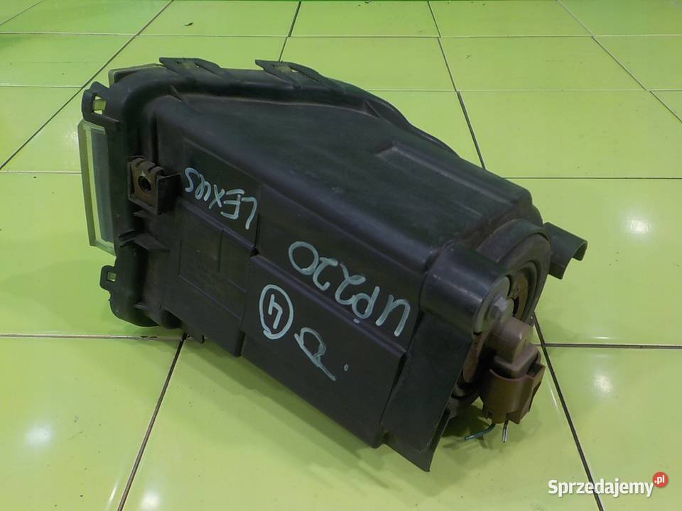 LEXUS GS III LIFT 35 B AUT 08r 4D halogen prawy Suków