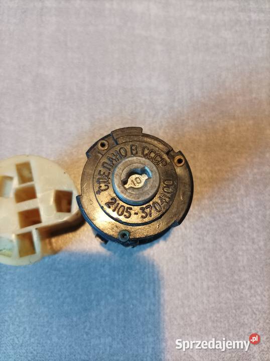 Stacyjka Lada 2107 Samara Niva osobowe Turek