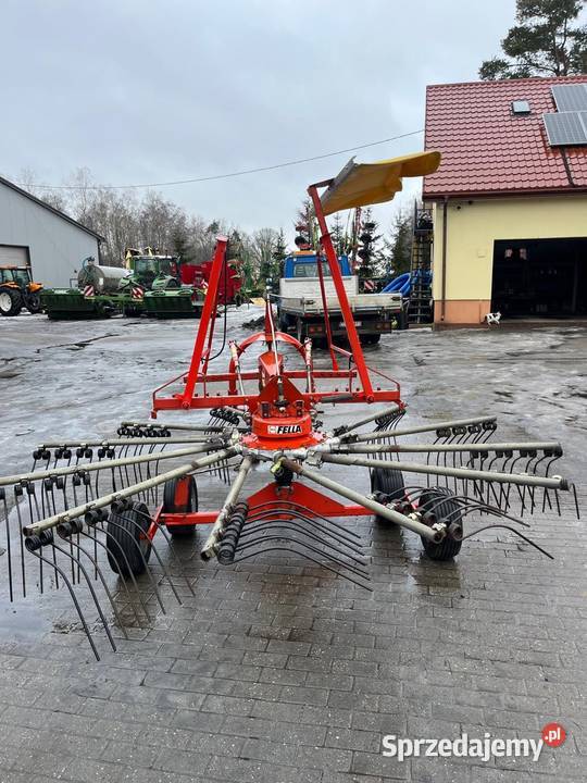 Zgrabiarka karuzelowa Fella 425 DN zagrabiarka mazowieckie Myszyniec