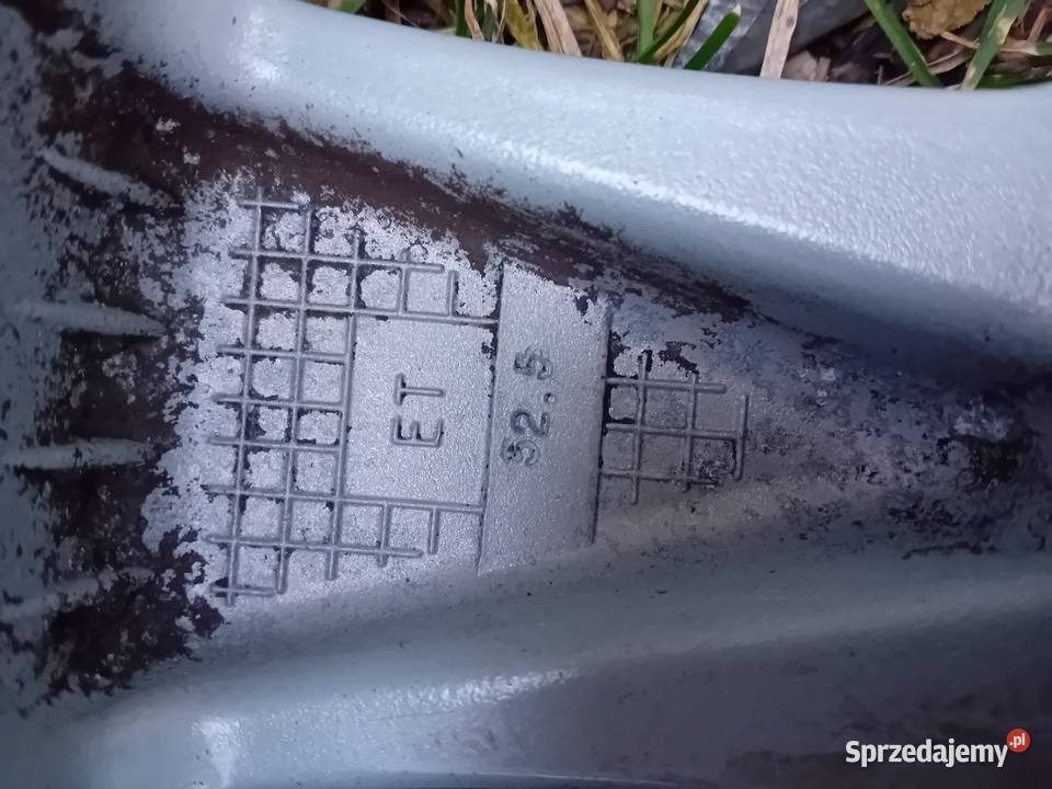 Sprzedam felgi aluminiowe Rzetnia