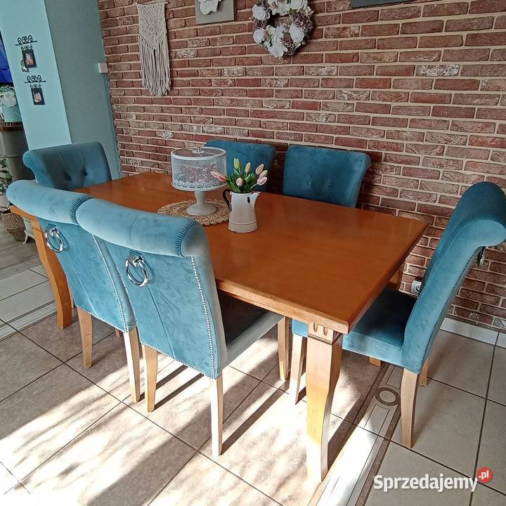 Krzesło tapicerowane pikowane z kołatką Porto 98cm Gdańsk