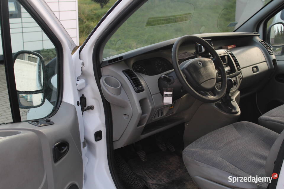 Renault Trafic 20 DCI 2009r Klima Stan Rumia