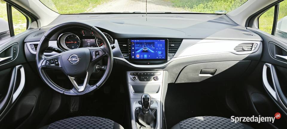 Opel Astra 16 CDTI Sports Tourer Active światła do jazdy dziennej Dębica