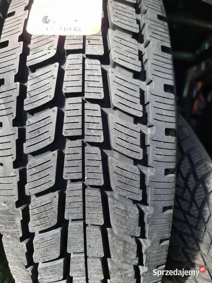 Opona 20565R16C 107T PT925 Petlas FULLGRIP 65 Bychawa