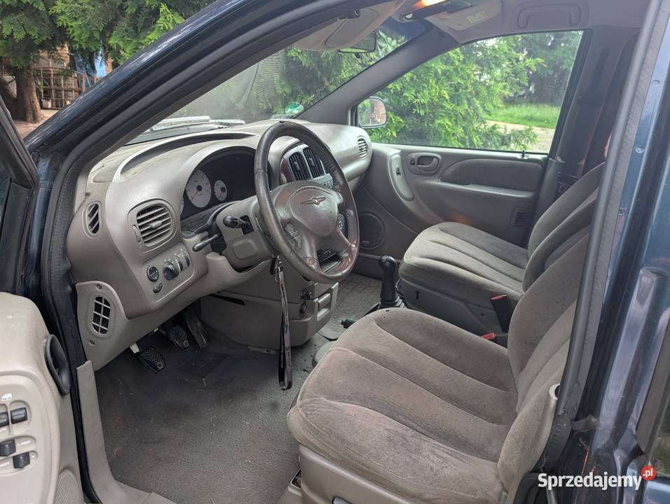 Sprzedam Chrysler Voyager Świątki