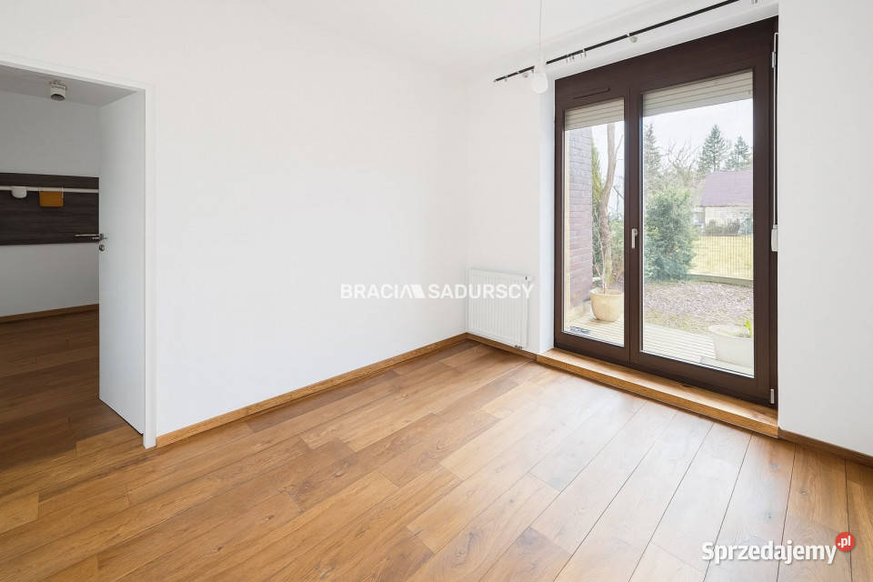 sprzedaży mieszkania 4507 metrów 2 pokoje blok małopolskie Kraków