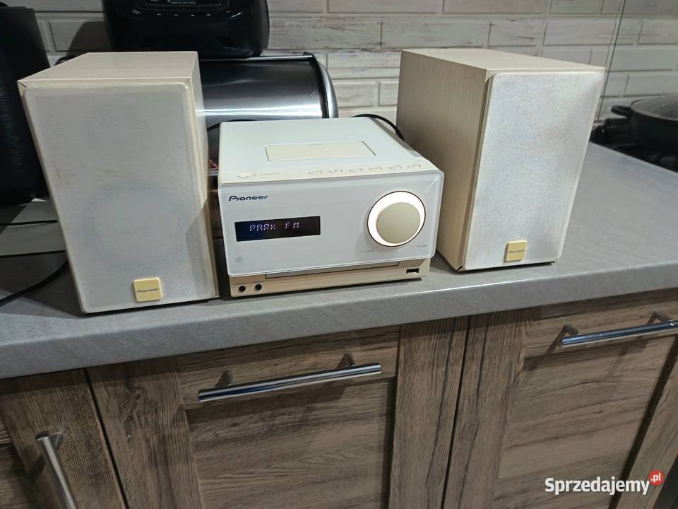 Mini wieża pioneer Brzeg