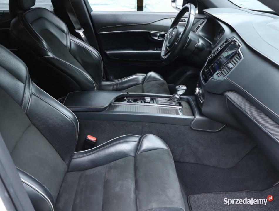 Volvo XC90 D5 AWD zmieniarka CD Piaseczno