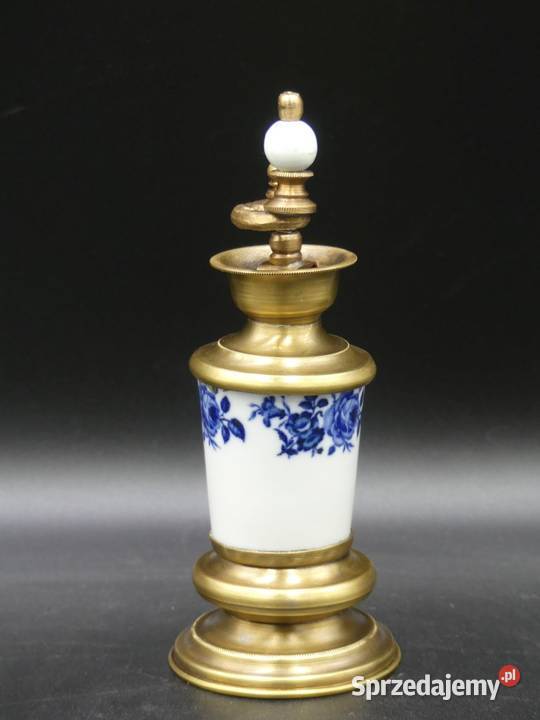 Piękny młynek do pieprzu z różami porcelana Antyki, Sztuka, Kolekcje Poznań